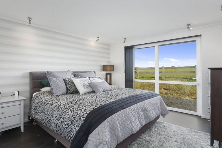 Photo of property in 173 Blackhead Road, Blackhead, Dunedin, 9076
