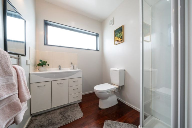 Photo of property in 54 Amesbury Drive, Churton Park, Wellington, 6037