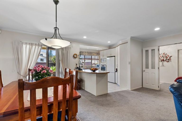 Photo of property in 380 Oceanbeach Road, Mount Maunganui, 3116