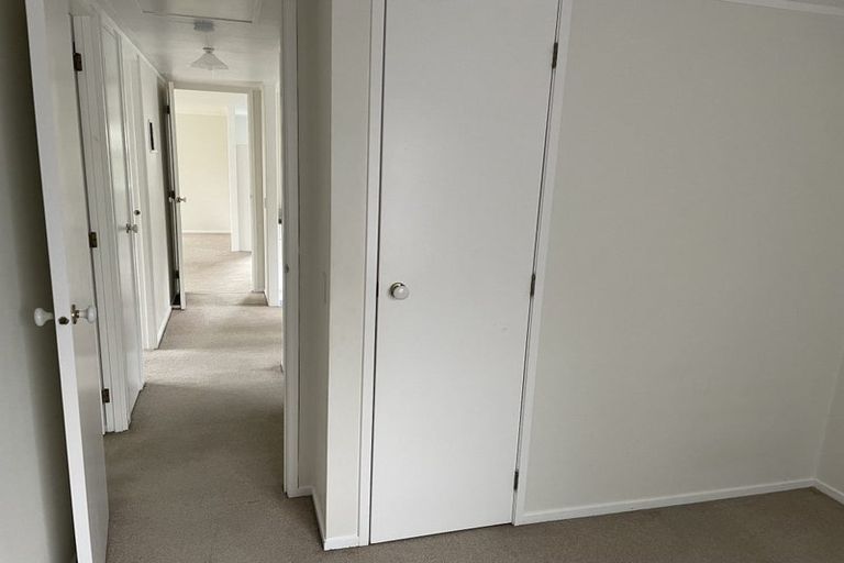 Photo of property in 165 Weggery Drive, Waikanae Beach, Waikanae, 5036