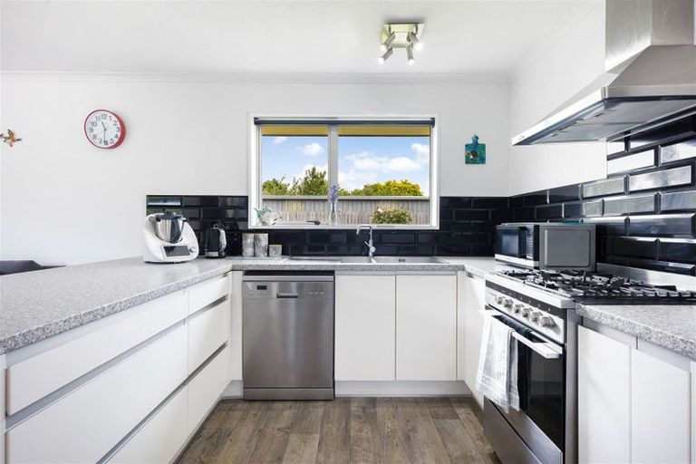 Photo of property in 18b Parsonage Road, Woodend, 7610