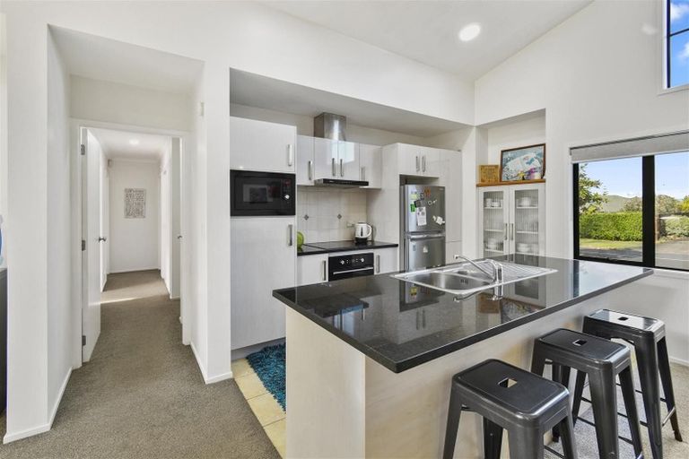 Photo of property in 59 Foxlaw Street, Randwick Park, Auckland, 2105