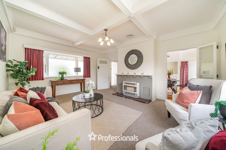 Photo of property in 135 Kings Crescent, Hutt Central, Lower Hutt, 5010