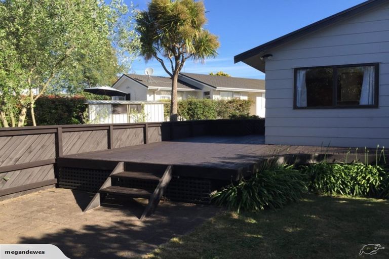 Photo of property in 22 Ward Place, Richmond Heights, Taupo, 3330
