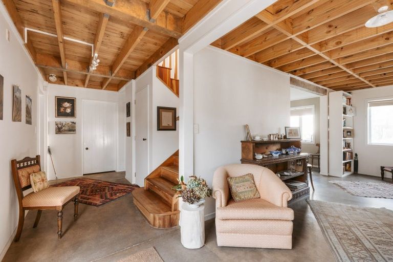 Photo of property in 5 Muricata Avenue, Mount Maunganui, 3116