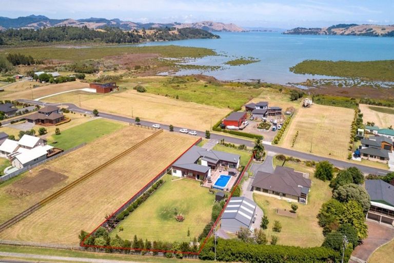Photo of property in 7 Koromiko Drive, Coromandel, 3506