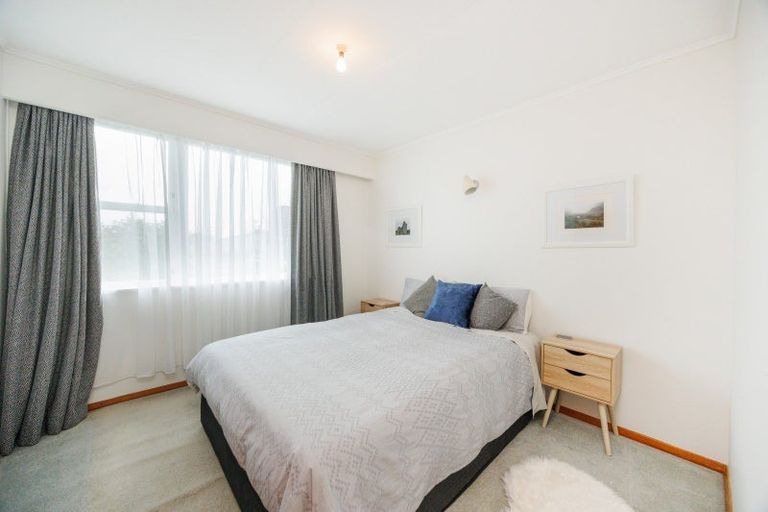 Photo of property in 10 Nairn Crescent, Awapuni, Palmerston North, 4412