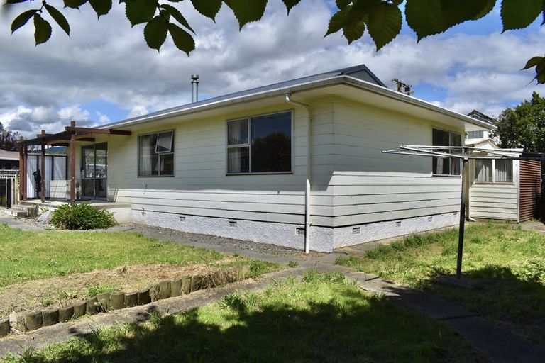 Photo of property in 87b Waerenga Road, Otaki, 5512