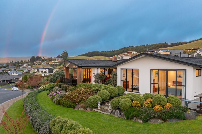 Photo of property in 39 Heathfield Drive, Mosgiel, 9024