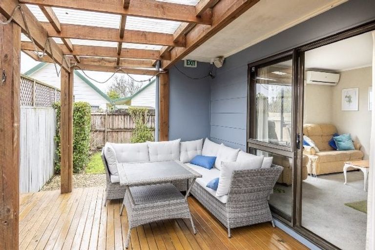 Photo of property in 91b Oakfield Crescent, Pukete, Hamilton, 3200