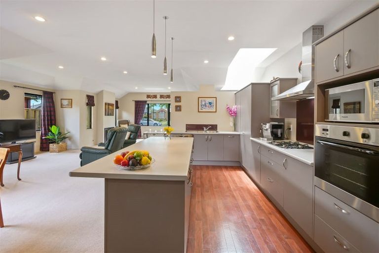 Photo of property in 9 Mahlet Street, Northwood, Christchurch, 8051