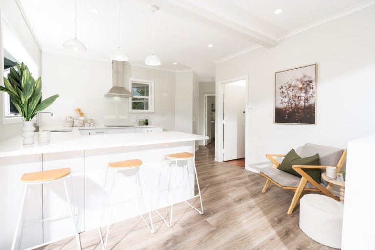 Photo of property in 3 Grenfell Drive, Karori, Wellington, 6012