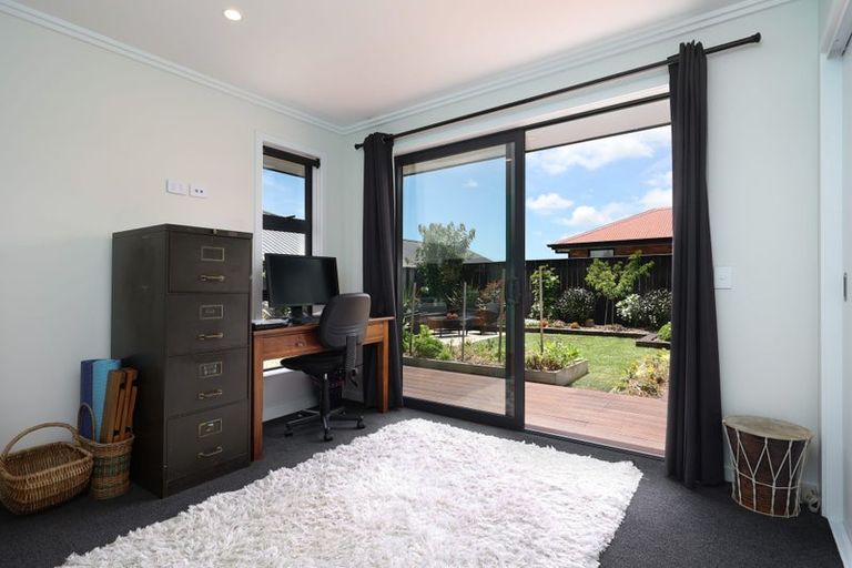 Photo of property in 9 Piwakawaka Drive, Stoke, Nelson, 7011