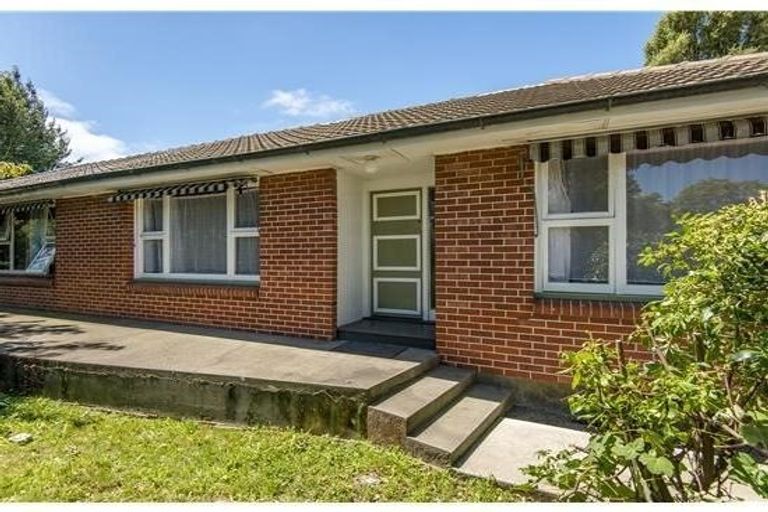 Photo of property in 2/46 Clyde Road, Ilam, Christchurch, 8041
