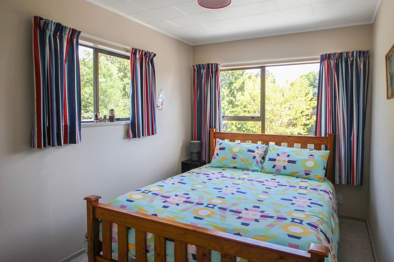 Photo of property in 5 Whiterocks Road, Weston, Oamaru, 9401