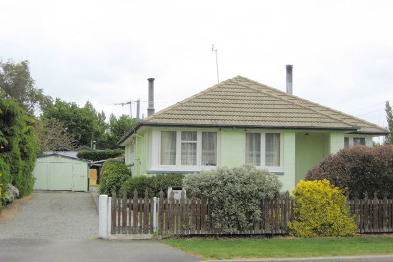 Photo of property in 145 East Belt, Rangiora, 7400