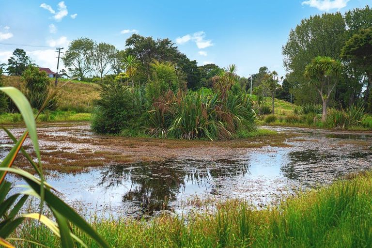 Photo of property in 309 Monowai Road, Wainui, Silverdale, 0994