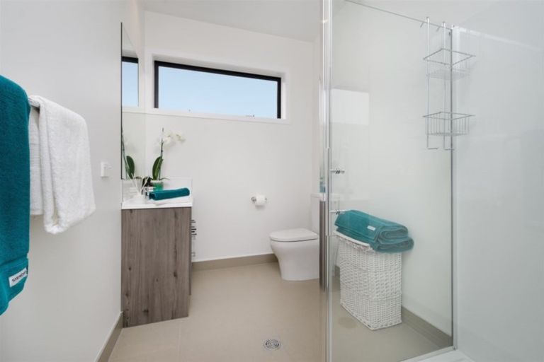 Photo of property in 69 Rangihina Road, Hobsonville, Auckland, 0616