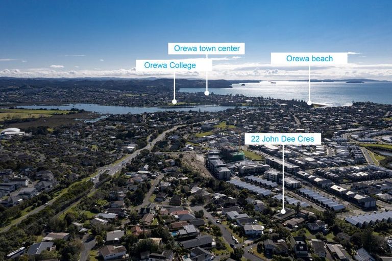 Photo of property in 22 John Dee Crescent, Red Beach, 0932