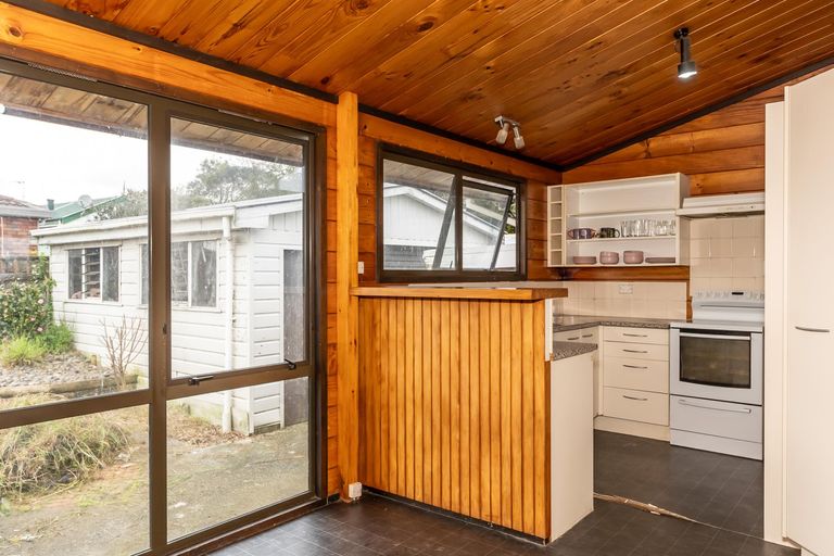 Photo of property in 25b Pohutukawa Drive, Pukete, Hamilton, 3200