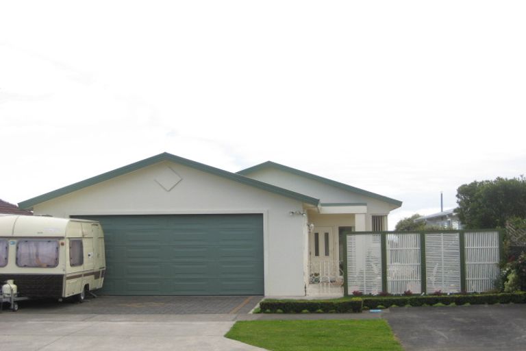 Photo of property in 11a Skinner Street, Blagdon, New Plymouth, 4310