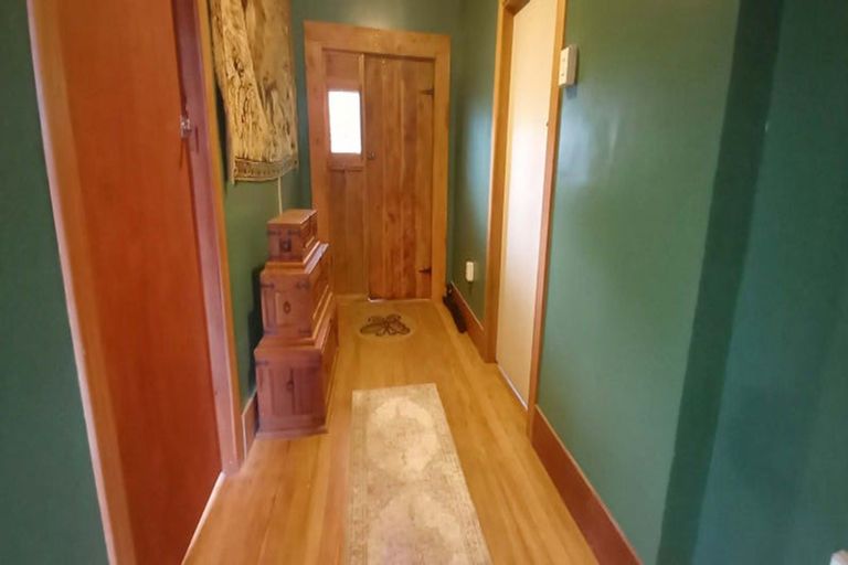 Photo of property in 17 Settlement Road, Papatotara, Tuatapere, 9691