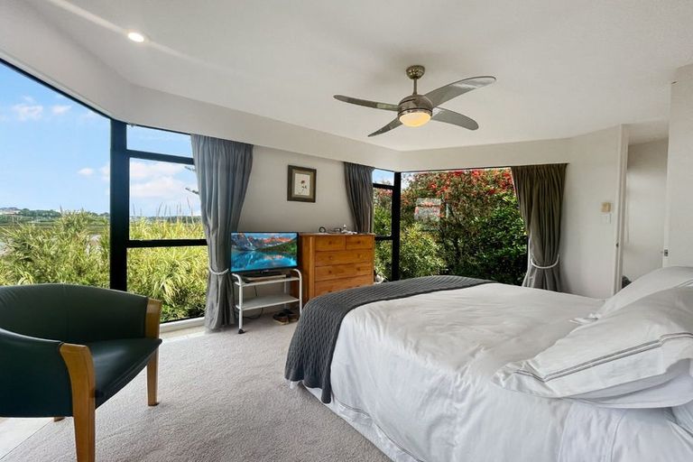 Photo of property in 2/40 Walter Street, Hauraki, Auckland, 0622