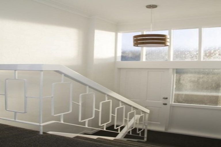 Photo of property in 58 Sartors Avenue, Browns Bay, Auckland, 0630