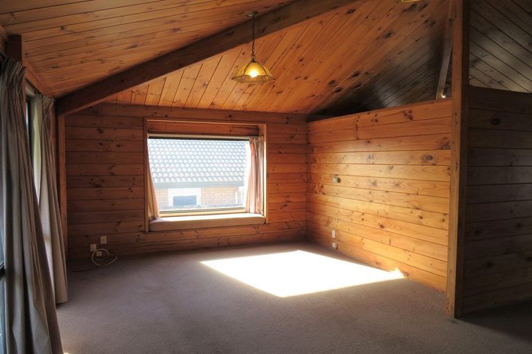 Photo of property in 114 Marina View Drive, West Harbour, Auckland, 0618