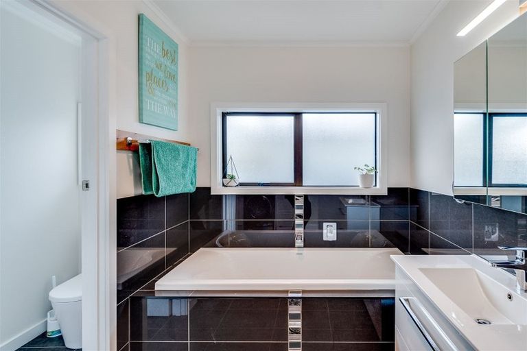 Photo of property in 5 Tyndale Street, Onekawa, Napier, 4110