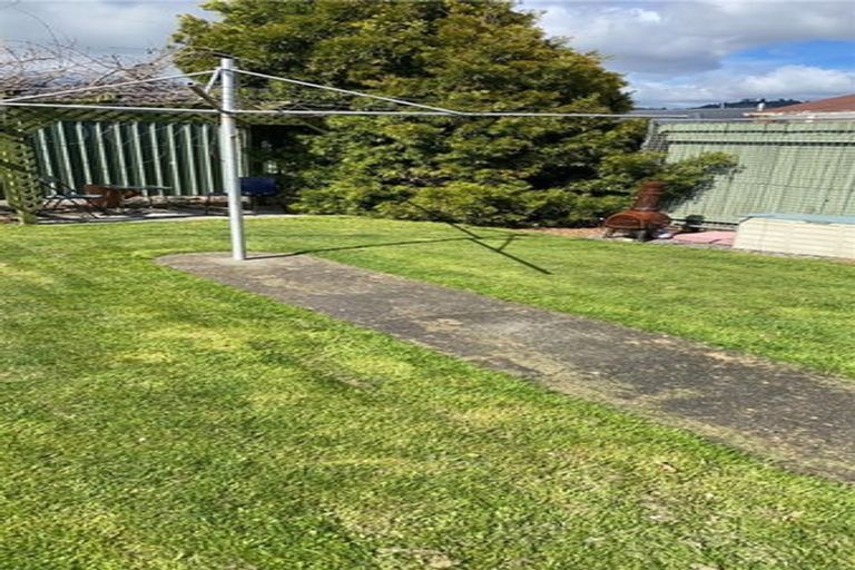 Photo of property in 7 Courtenay Road, Heretaunga, Upper Hutt, 5018