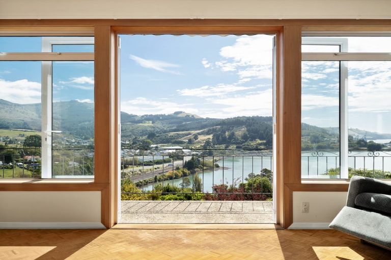 Photo of property in 3 Prospect Row, Roseneath, Port Chalmers, 9023