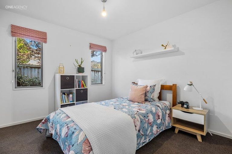 Photo of property in 10 Amy Place, Rangiora, 7400