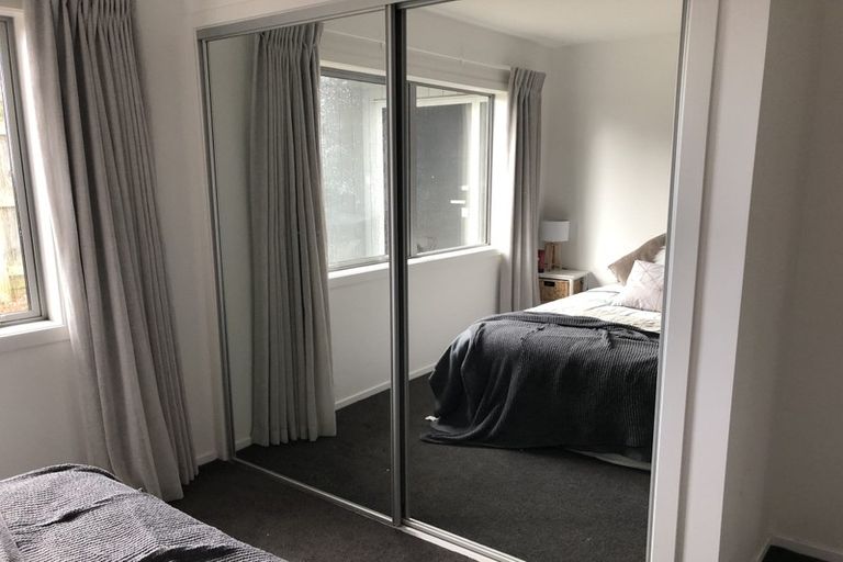 Photo of property in 47 Burrow Road, Pukekohe, 2120