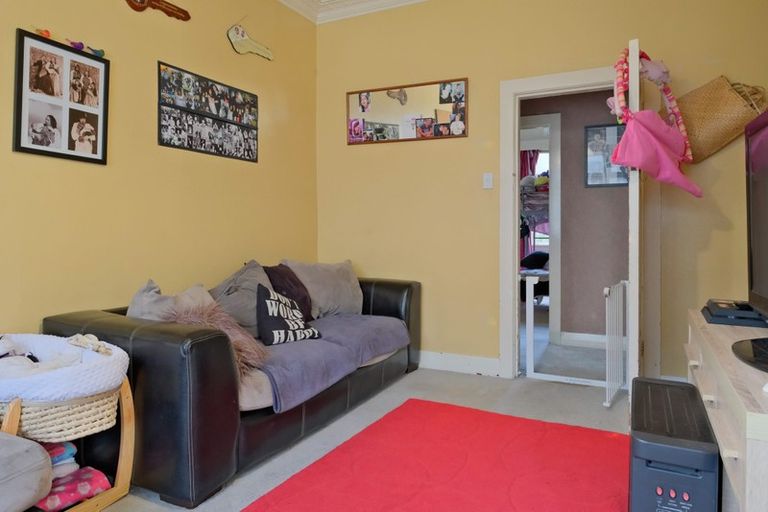 Photo of property in 74 Forbury Road, Saint Clair, Dunedin, 9012