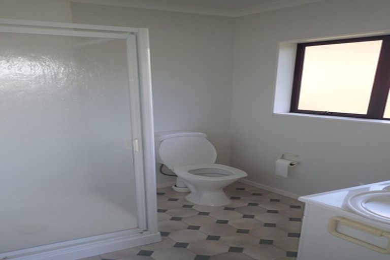 Photo of property in 35 Western Heights Drive, Western Heights, Hamilton, 3200