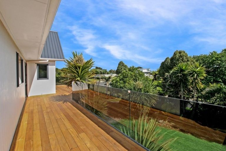 Photo of property in 2 Motukari Place, Onaero, Waitara, 4383