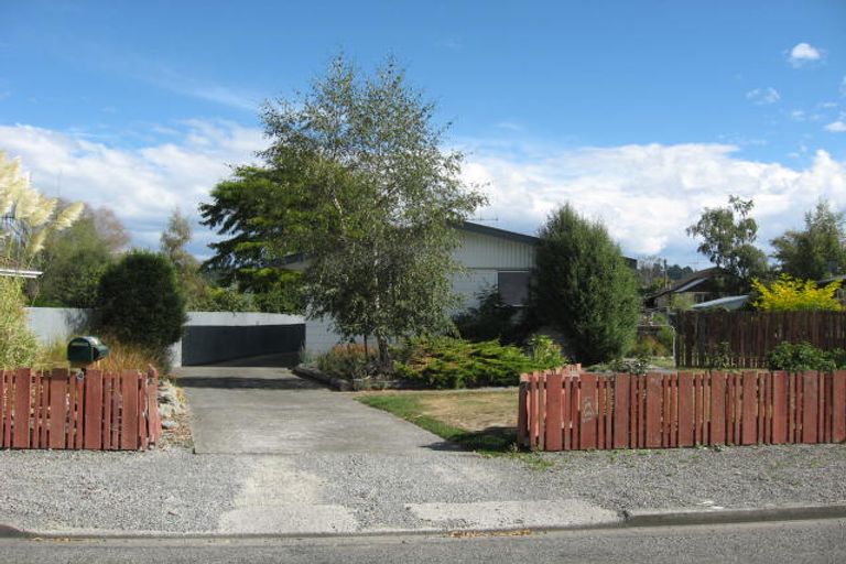 Photo of property in 4 Cross Street, Geraldine, 7930