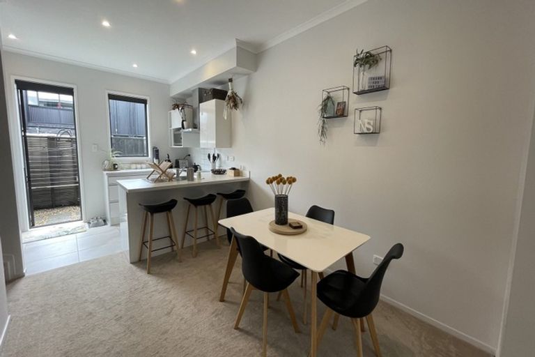 Photo of property in 15 Piko Lane, Hobsonville, Auckland, 0616