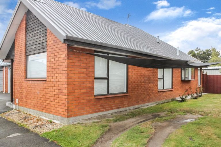 Photo of property in 1/15 Angela Street, Upper Riccarton, Christchurch, 8041