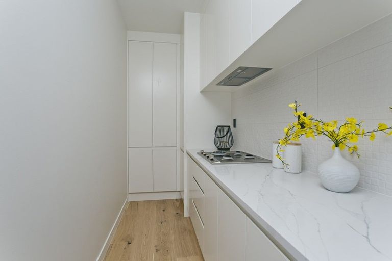 Photo of property in 2 Fender Place, Long Bay, Auckland, 0630