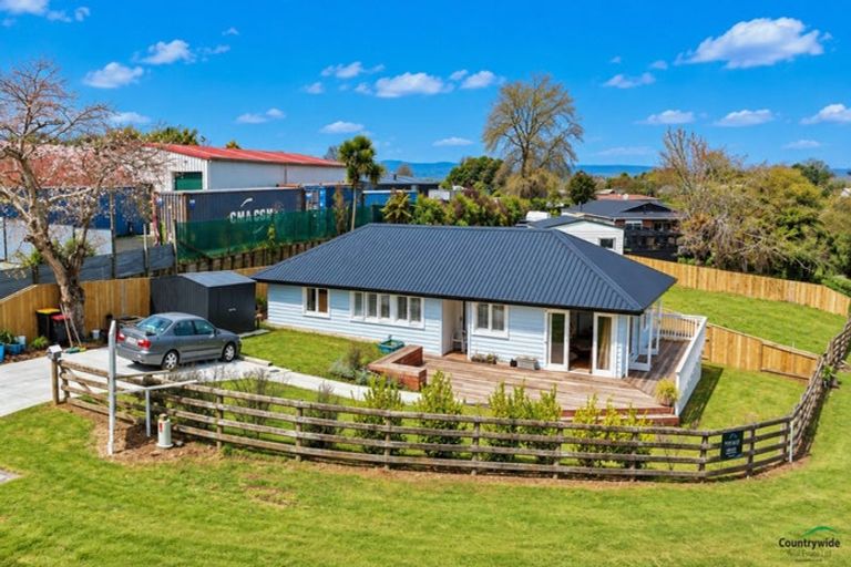 Photo of property in 4a Hillcrest Street, Tirau, 3410