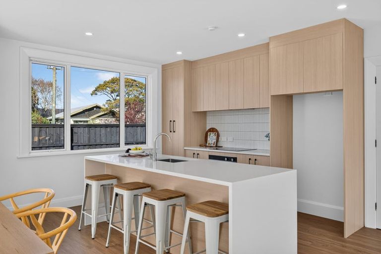 Photo of property in 61 Lindsay Street, St Albans, Christchurch, 8014