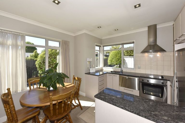 Photo of property in 1/414 Ilam Road, Bryndwr, Christchurch, 8052