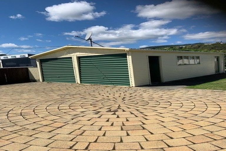 Photo of property in 104 Rimu Road, Raumati Beach, Paraparaumu, 5032