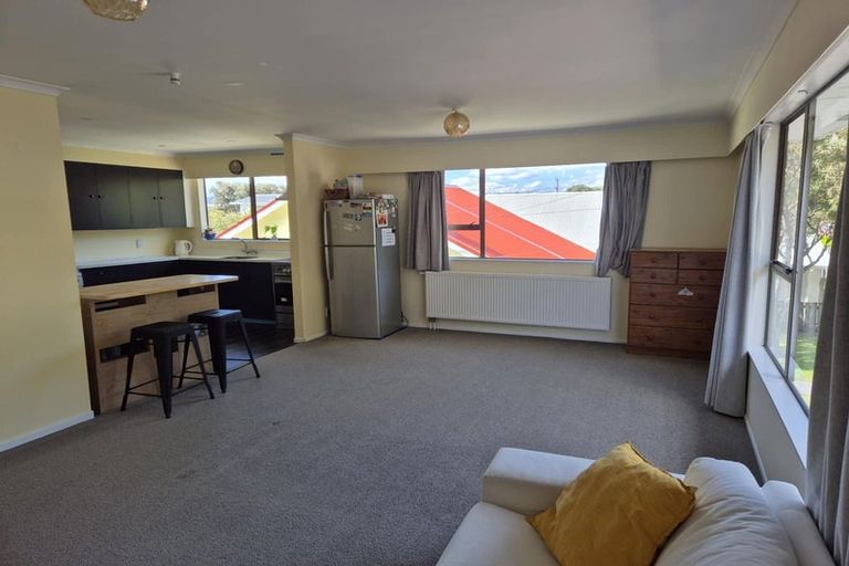 Photo of property in 54 Oroua Street, Eastbourne, Lower Hutt, 5013