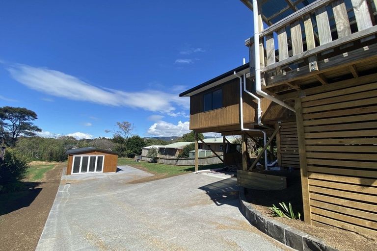 Photo of property in 78 Howard Road, Orere Point, Papakura, 2585