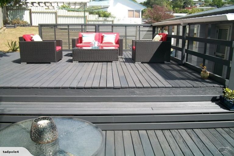 Photo of property in 24 Garton Drive, Massey, Auckland, 0614