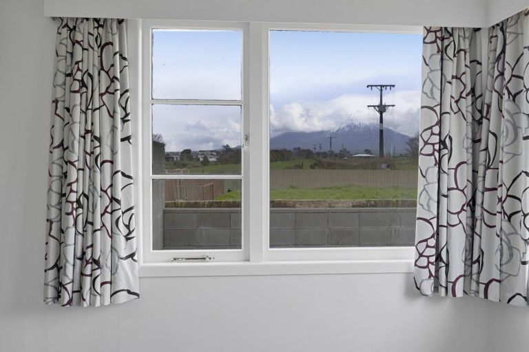 Photo of property in 124 Kahouri Road, Midhirst, Stratford, 4394