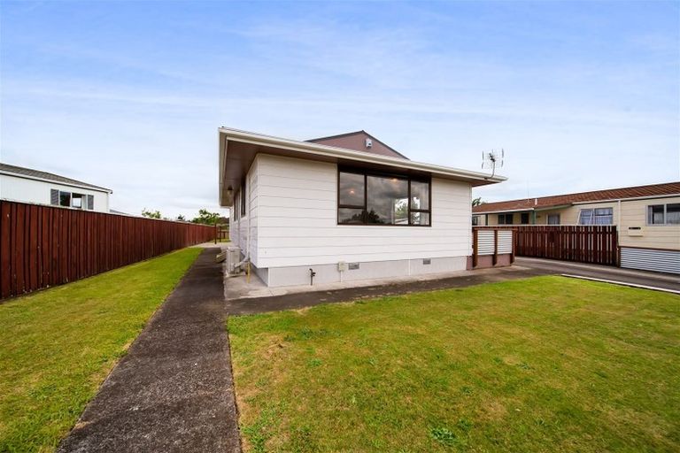 Photo of property in 51 Sunnyvale Street, Bell Block, New Plymouth, 4312